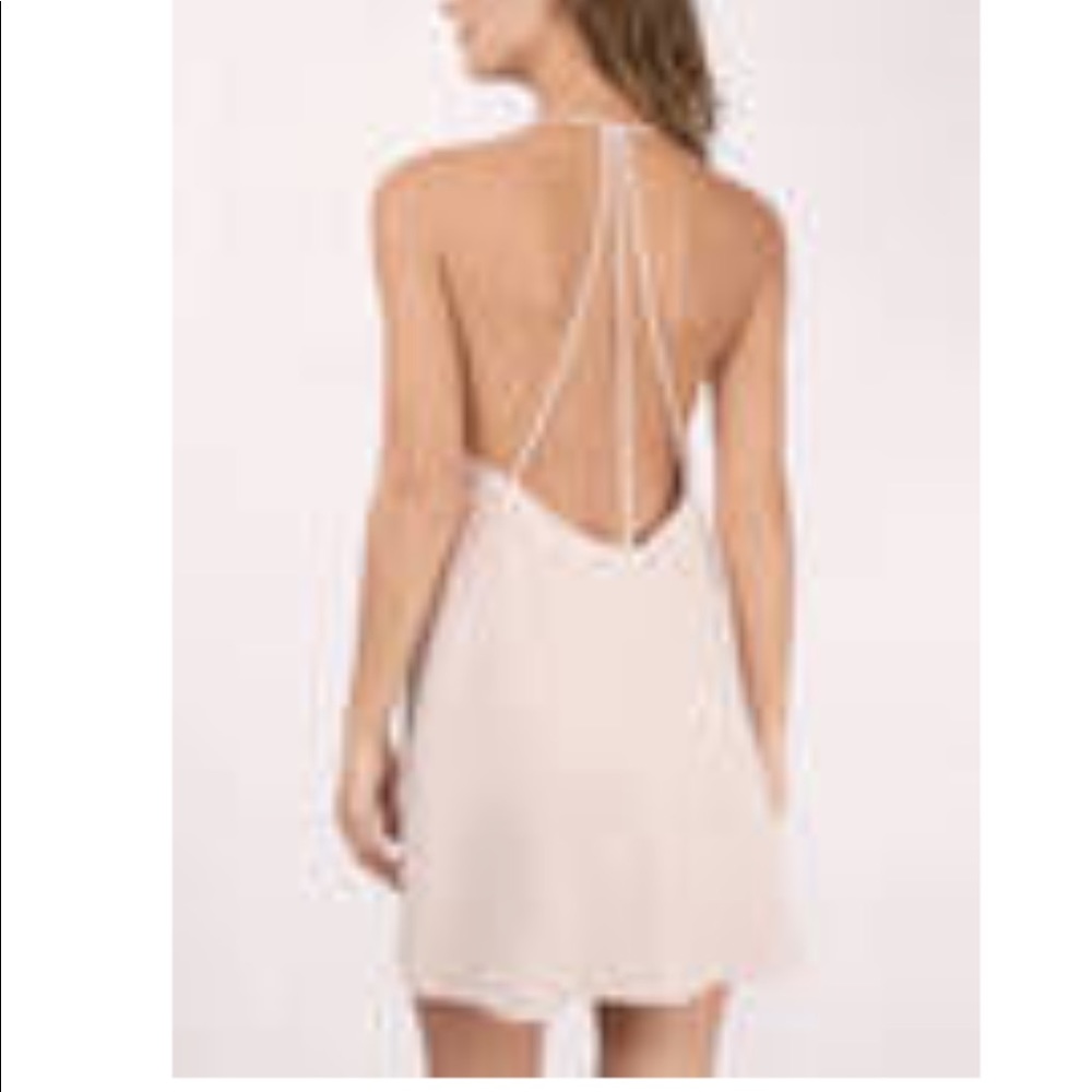 Dress - Picture 3 of 3